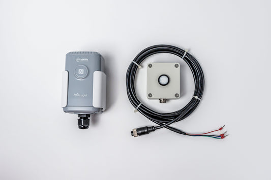 Light Sensor: EM500-LGT